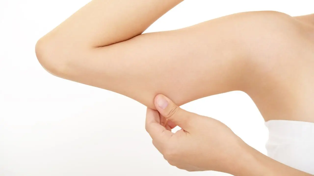 ダイエットをしても「二の腕だけ痩せない」理由｜スマートウェイ