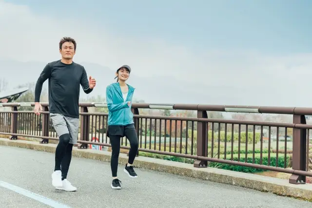 有酸素運動と無酸素運動(筋トレ)ってなに?それぞれの違いやメリットをトレーナーが徹底解説!