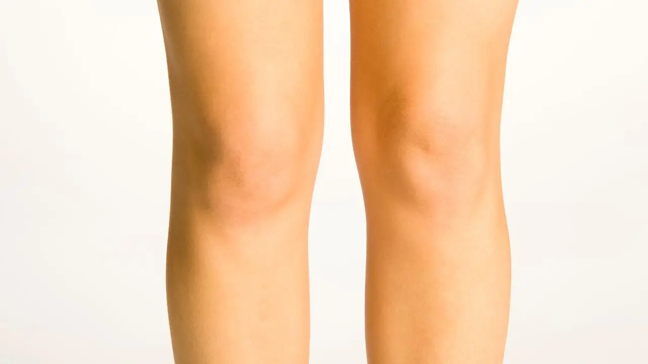 膝がしっかり伸びない人、続出中！原因とセルフチェック、改善方法を徹底ガイド｜スマートウェイ